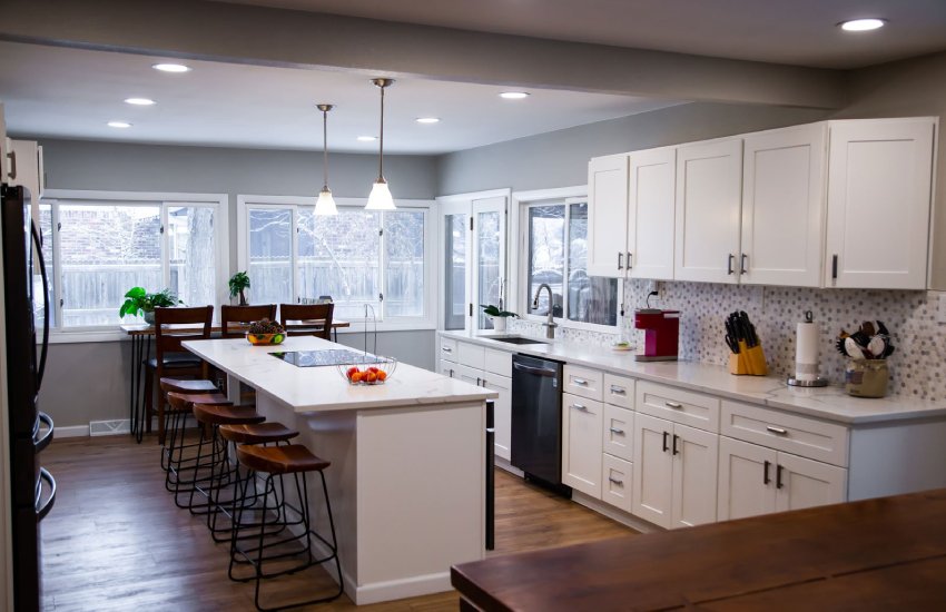 kitchen remodeling contractor