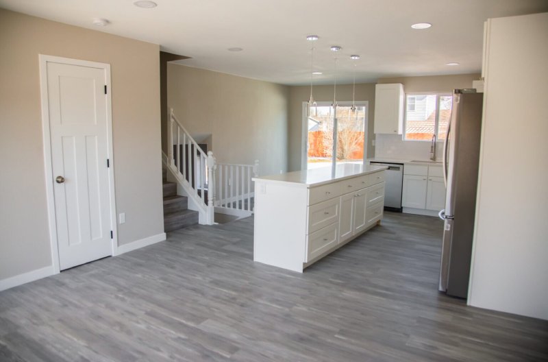 kitchen remodeling contractor
